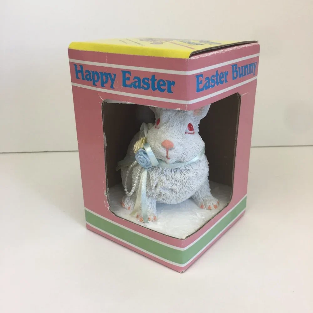 Vtg Easter Bunny Figurine w Floral‎ Ribbon Orig Box